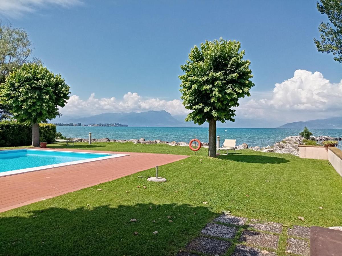 Casa Lugana 9 - Monolocale Con Piscina Fronte Lago Сирмионе Экстерьер фото